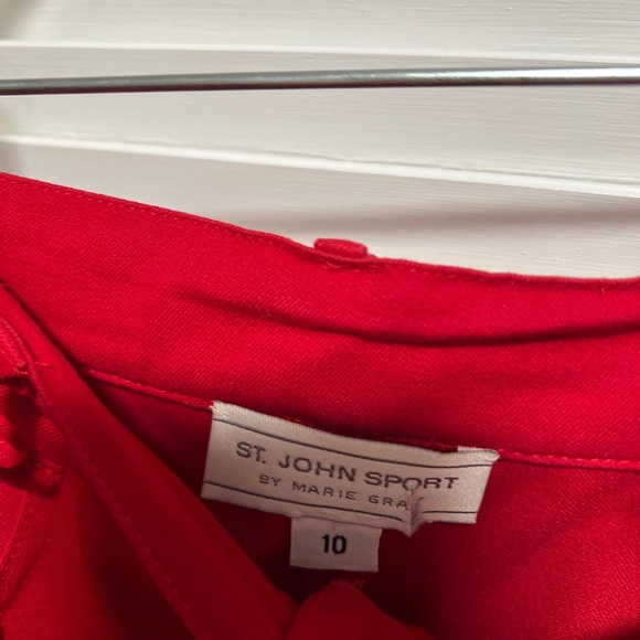 Red St. John Sport by Marie Gray Size 10 - Picture 2 of 3